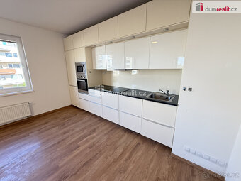 Pronájem 2kk 62m2 P10 Horní Měcholupy Modenská novostavba ne - 2