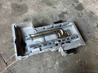 BMW M5/M6 S85B50A olejová vana 7836341 - 2