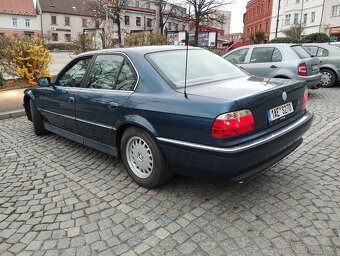 BMW e38 3.0 V8, manuál - 2