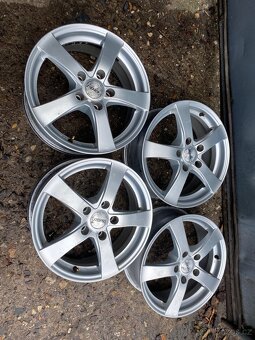 Alu disky DEZENT 6,5Jx16 ET40 5x114,3r16 - 2