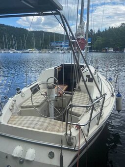 Plachetnice 1985 CATALINA 9,80 - 2