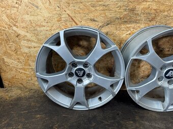 SADA ALU KOL 8.0JX18H2 5X108 ET45 63,4mm - 2