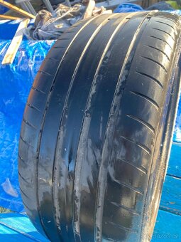 Pneu GoodYear Eagle F1 245/40 R18 - 2