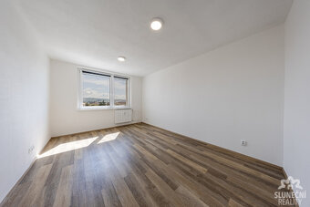 Pronájem zrekonstruovaného bytu 1+kk, 27 m², Uherské Hradišt - 2