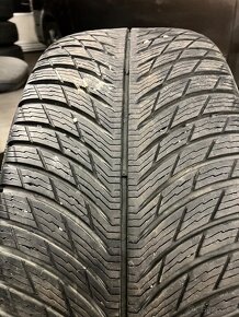 Michelin Alpin A5 245/45/18 - 2