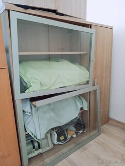 Daruji za odvoz skříňku - 2