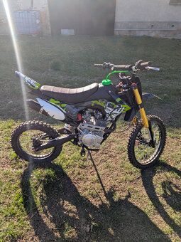 Pitbike Ultimate Scorpion 250 cc 19x16 - 2