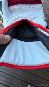 Boxerky boxerské rukavice 14 oz, novy - 2