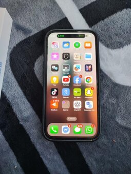 iPhone 16 128GB - 2
