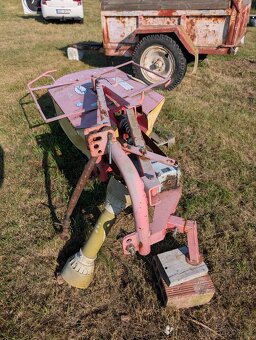 Prodám rotačku bubnovou sekačku za traktor - 2