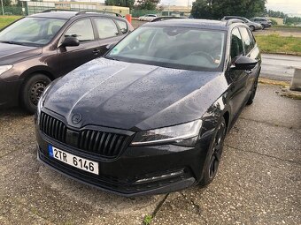 Skoda superb 3 predni naraznik - 2