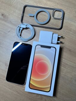 iPhone 12, 64 GB, top stav - 2