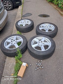 Toyota alu a pneumatiky 205/55 R16 - 2