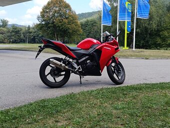 Honda cbr 125 ( na opravu ) - 2