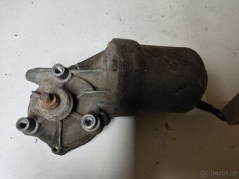 Fiat 127 , Motor stěračů - 2