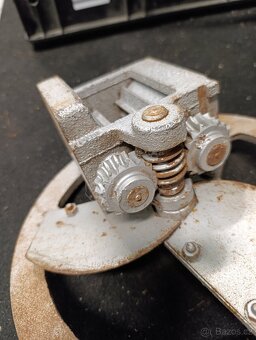 Řezačka kopřiv, krouhač na kopřivy - 2