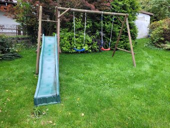 Zahradní detská skluzavka / houpačka - 2