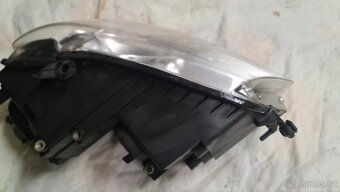 Vw Touran 1T2 - Přední světlo levé - 2