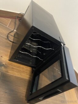 Vinoteka na 6 kahvi - 2