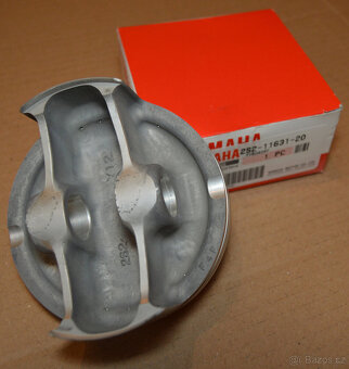 Píst WR 450F, YZ 450F (2S2-11631-20-00) - 2