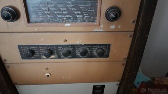 Rozhlasová stanice - 2