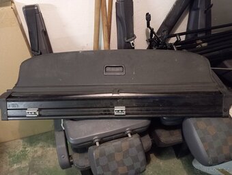 Roleta do kufru Audi A4 B6 - 2