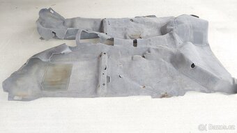 Ford Ranger:  Koberec kabiny - 2