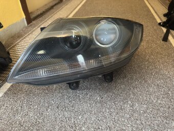 P: facelift bixenon světla L+P z4 e85 - 2