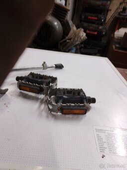 Šlapky+stojánek - 2