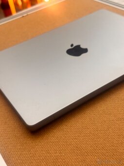 MacBook Pro 14" (M1 Pro, 10-core CPU, 32 GB RAM, 512 GB SSD - 2