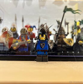 LEGO Sokolí rytíř (Falcon Knight) a Lví rytíř (Lion Knight) - 2