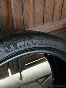 Letní pneu Michelin 235/35 R19 - 2