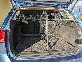 Oddělovací a dělící mříž podélná pro psa VW Golf 2013-2020 - 2