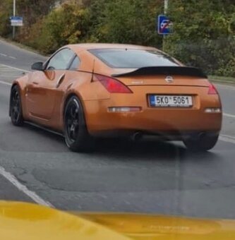 Nissan 350Z prahové lišty - 2