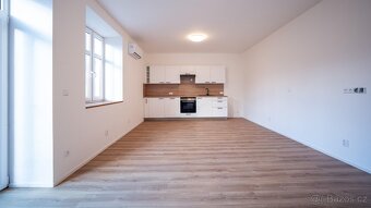 Prodej bytu 2kk Jindřichov I 55 m² - 2