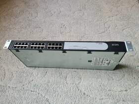 3COM Baseline Switch 2824 - 2