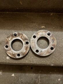 Podložky 4x100x10mm - 2