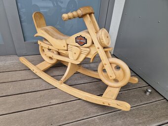 Prodám dřevěnou houpací motorku pro děti - 2