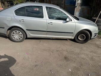 Škoda Octavia 2 díly - 2