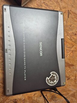Sencor SPV 7903T DVD přehrávač do auta. - 2