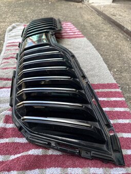 Škoda superb originální predni maska predface - 2