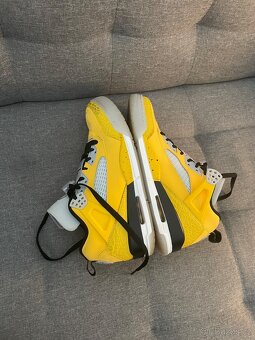 Jordan spizike vel. 42 - 2