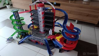 7patrová garáž Super City Garage - 2