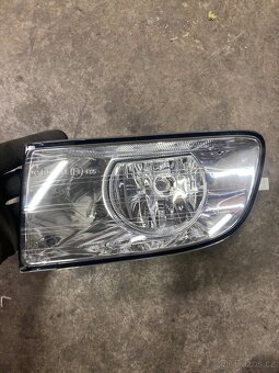Škoda Octavia 2 přední mlhovky - 2