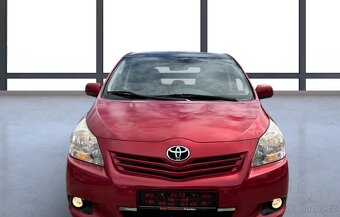 Toyota Verso 1,8i Travel benzín 108kw - 2