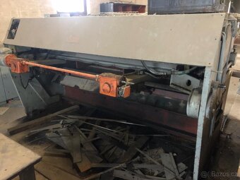 Tabulové nůžky na plech - 2