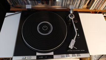 JVC JL-F50 Stereo Full Automatic Turntable (1977) - 2