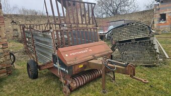 Sběrací vůz Pöttinger LW 10 utáhne i T4 - K14 - 2