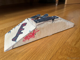 Fingerboard + dřevěná rampa - 2