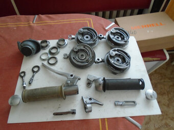 Prodám díly na S22,S11,Jawety - 2